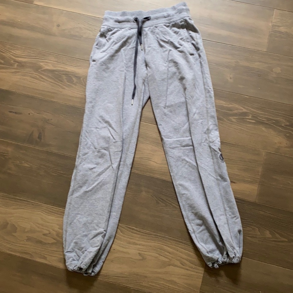 Lululemon pants